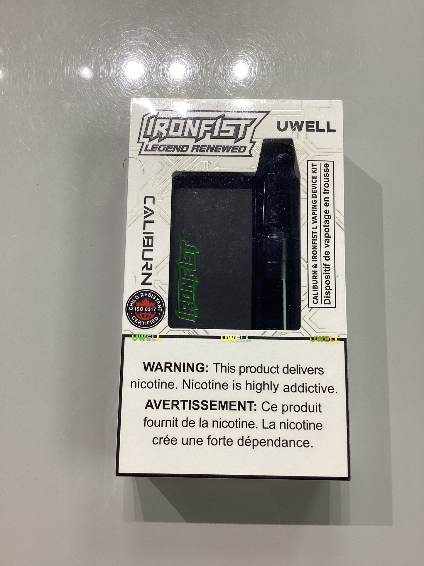 UWELL Ironfist Legend Renewed Device Kit - Matte Black